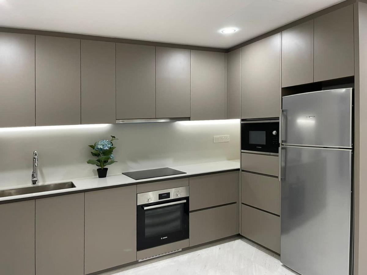 Eaton Residences Klcc By Bhs Kuala Lumpur Exterior photo